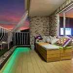 Apartment Lucky *