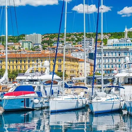 Apartment Lucky Home Appartement