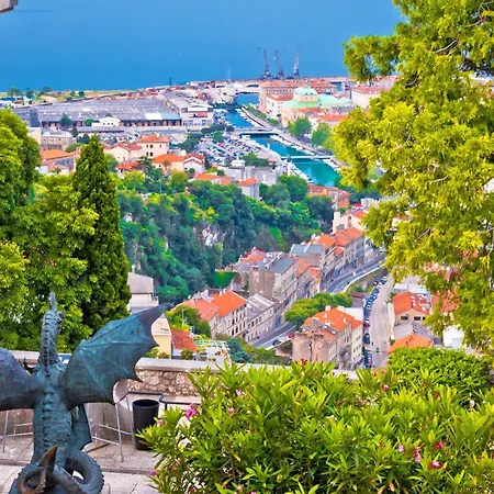 Apartment Lucky Home Rijeka